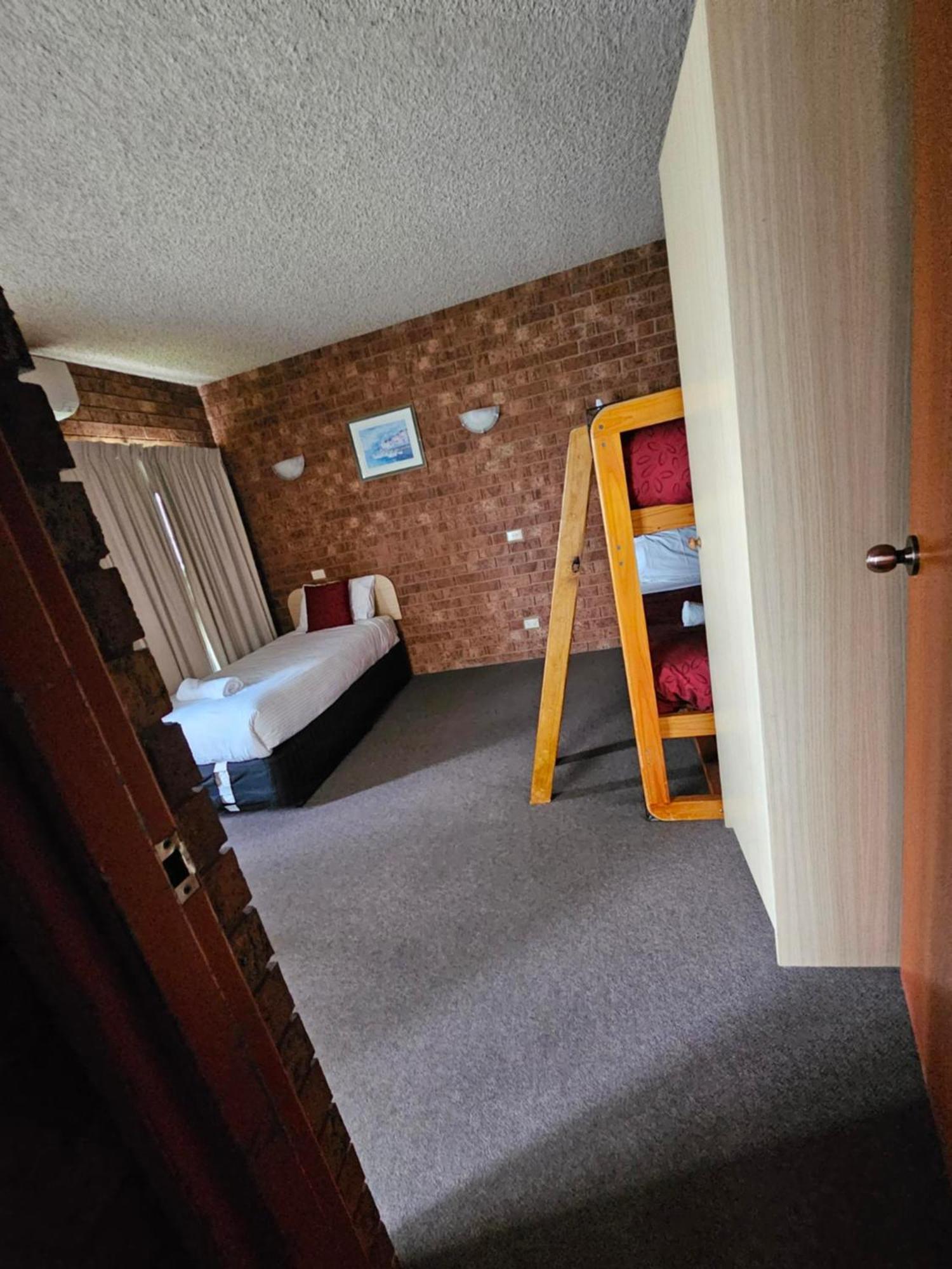 Courtyard Motor Inn Shepparton Exterior foto